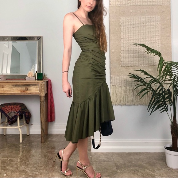 🌟SOLD🌟 Lovers + Friends Ruched Dress - Picture 2 of 5